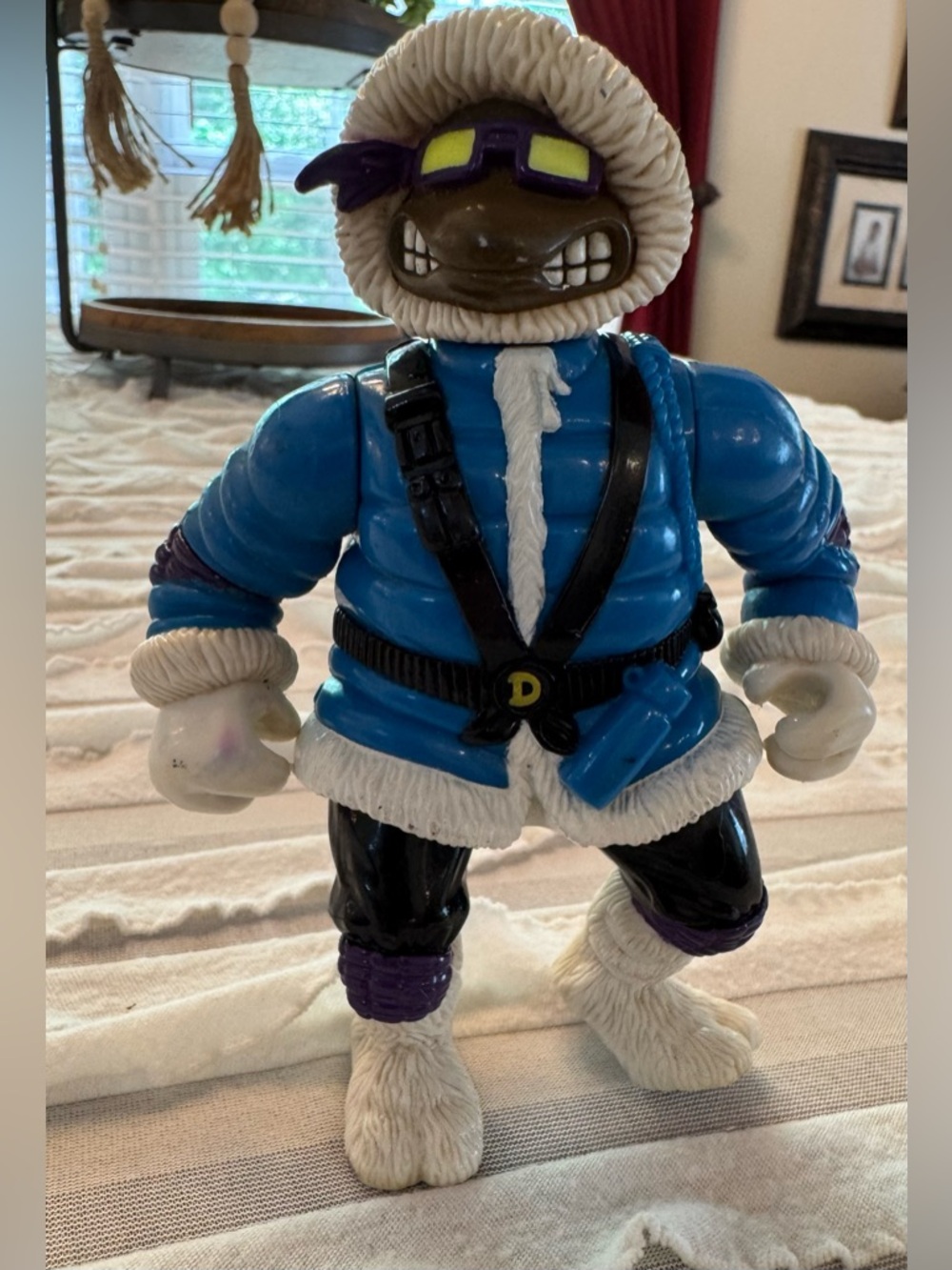 Arctic Donatello Vintage Teenage Mutant Ninja Turtles 1995 TMNT Playmate Frozen